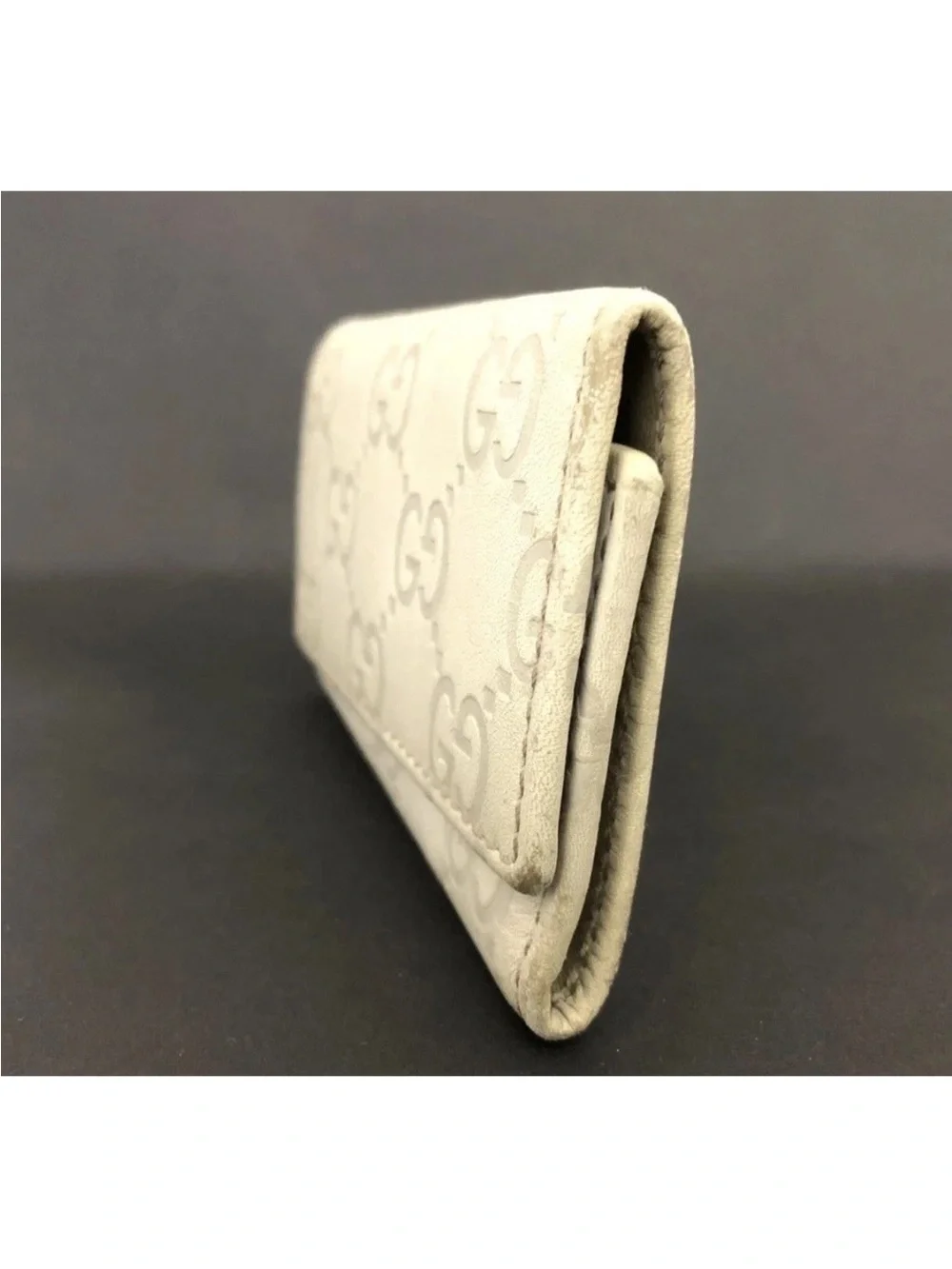 GUCCI Ssima Leather 6 Rings Key Case White